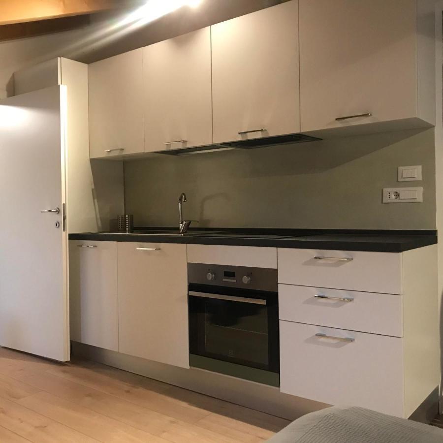 Appartamenti Corridoni Triëst Buitenkant foto